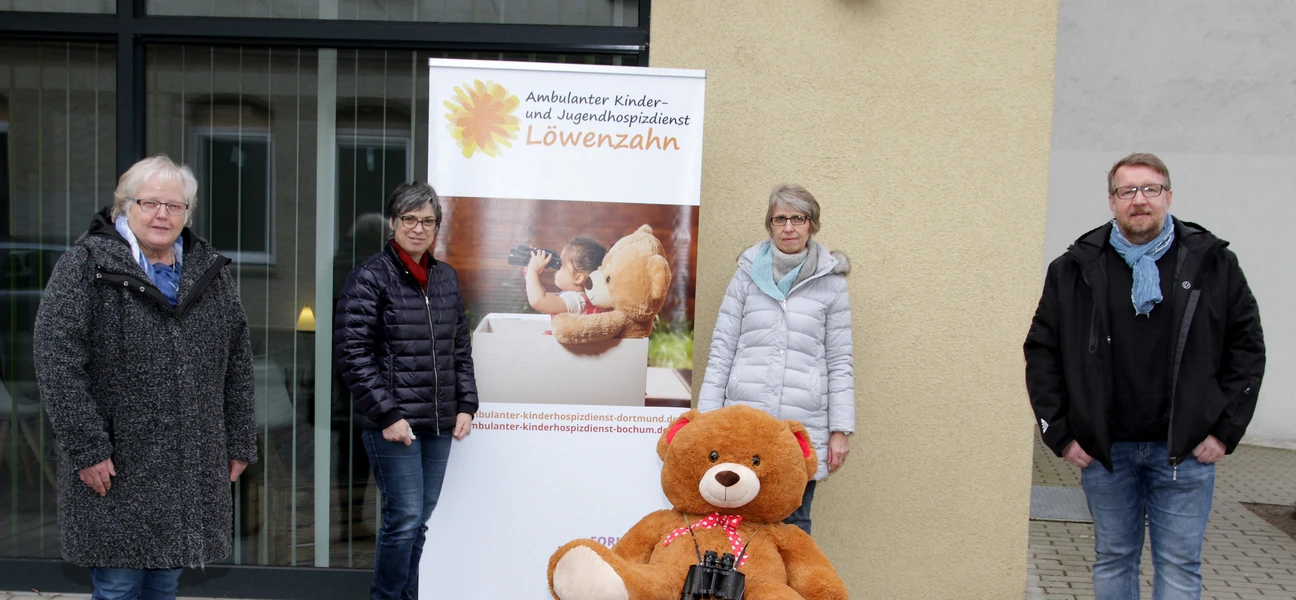 Übergabe Mitarbeitendenspende